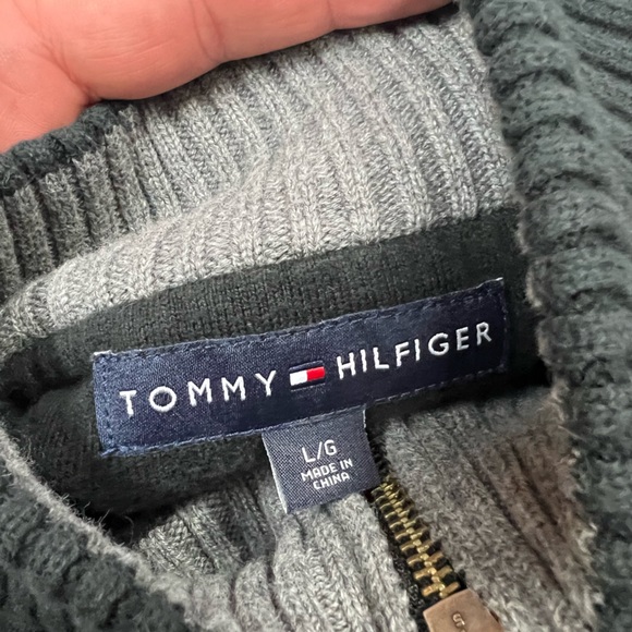 Tommy Hilfiger Black Full Zip Sweater L - Picture 3 of 3